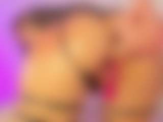 Iliana's Live Sex Cam Show