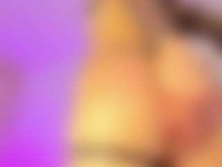 Live cam show with Iliana - Big Ass on Camsoda