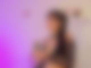 Iliana's Live Sex Cam Show