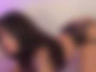 Iliana's Live Sex Cam Show