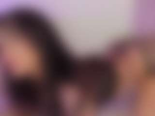 Iliana's Live Sex Cam Show