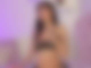 Iliana's Live Sex Cam Show