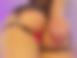 Iliana's Live Sex Cam Show