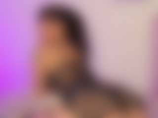 Iliana's Live Sex Cam Show