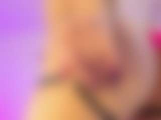 Iliana's Live Sex Cam Show