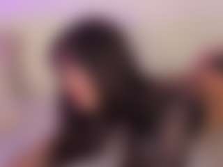 Iliana's Live Sex Cam Show