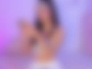 Iliana's Live Sex Cam Show