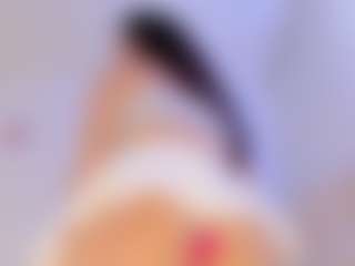 Iliana's Live Sex Cam Show