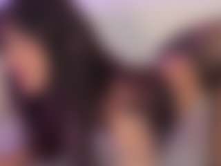 Iliana's Live Sex Cam Show