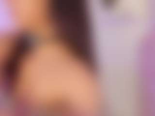 Iliana's Live Sex Cam Show
