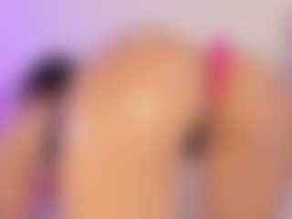 Iliana's Live Sex Cam Show