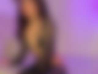 Iliana's Live Sex Cam Show