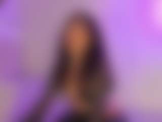 Iliana's Live Sex Cam Show