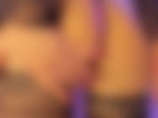Iliana's Live Sex Cam Show