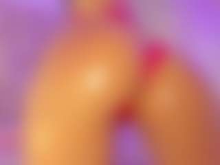 Iliana's Live Sex Cam Show