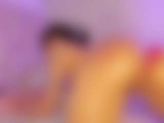 Iliana's Live Sex Cam Show