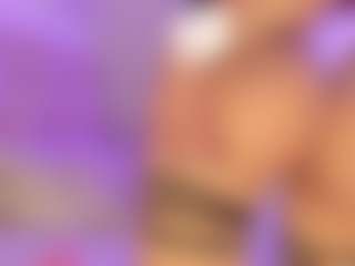 Iliana's Live Sex Cam Show