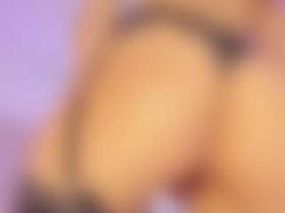Iliana's Live Sex Cam Show
