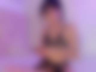 Iliana's Live Sex Cam Show