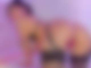 Live-camshow met Iliana - French op Camsoda