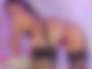 Iliana's Live Sex Cam Show