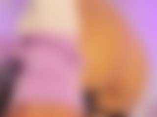Iliana's Live Sex Cam Show