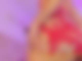 Iliana's Live Sex Cam Show