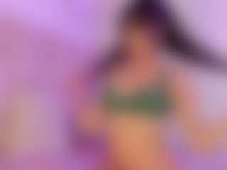 Iliana's Live Sex Cam Show