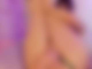 Iliana's Live Sex Cam Show