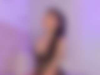 Iliana's Live Sex Cam Show