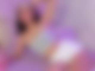 Iliana's Live Sex Cam Show