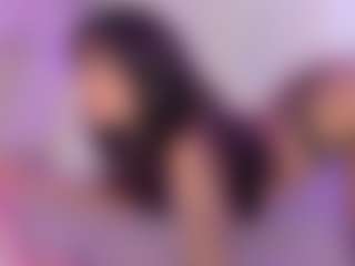 Iliana's Live Sex Cam Show