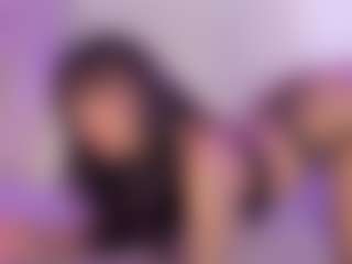Iliana's Live Sex Cam Show