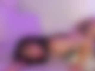 Iliana's Live Sex Cam Show
