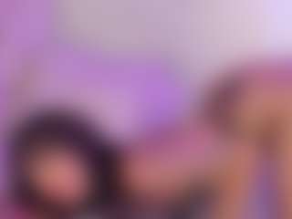 Iliana's Live Sex Cam Show