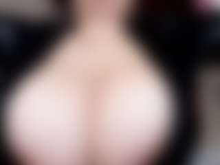 neytirimoon's Live Sex Cam Show