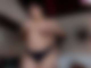 neytirimoon's Live Sex Cam Show