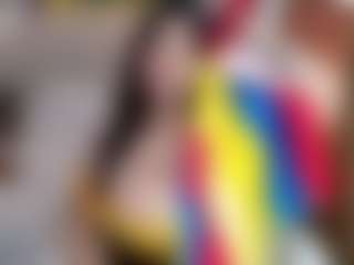 Live cam show with neytirimoon - Red Hair MILF on Mixed Magazine Live