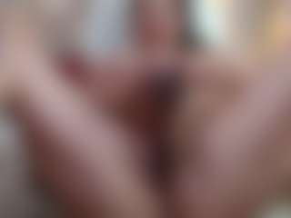 Live cam show with neytirimoon - Red Hair Fetish on Chatstar