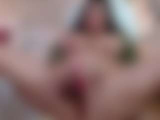 Live cam show with neytirimoon - Spank Red Hair on Camming Site