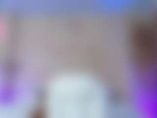 Live cam show with neytirimoon - Red Hair on Latina Girls