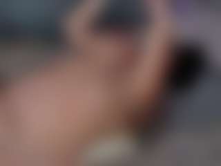 neytirimoon's Live Sex Cam Show