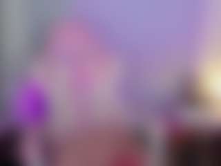 Live cam show with tamara-m - Lingerie on Milfs Live