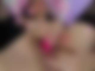 Live cam show with tamara-m - Housewife on justonemore.cc