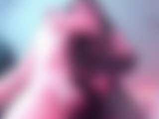Live cam show with Thenaviolet - Average on madthumbs