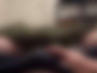 AverageJo213's Live Sex Cam Show