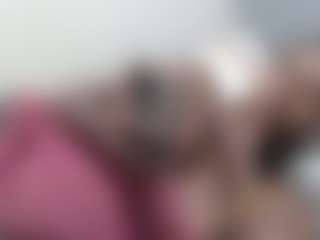Live cam show with EmilyRiley - Big Nipples on parknlotfishbdy