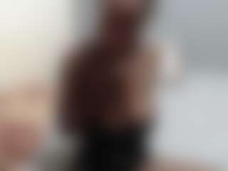 Live cam show with EmilyRiley - Ebony on Milfs Live | uganda