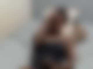 Live cam show with EmilyRiley - Heels on 1on1-livenow