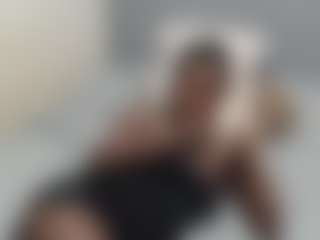 Live cam show with EmilyRiley - African on Free Soda | uganda